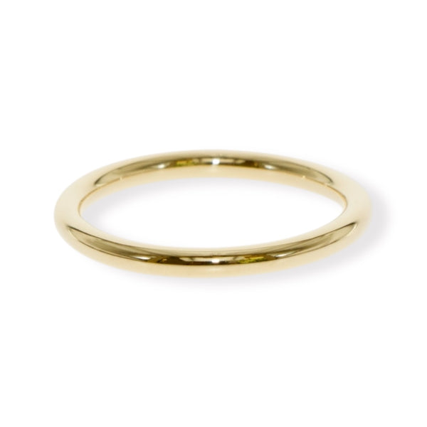Tamahra Prowse jewellery design gold round ring. Simple geometry series.