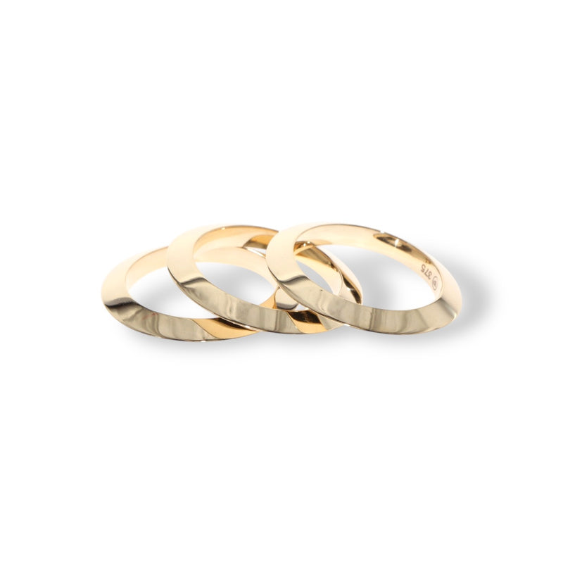 Tamahra Prowse jewellery design gold triangle ring. Simple geometry series.