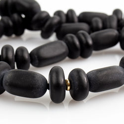 Black pebble necklace